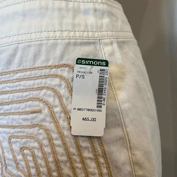 Lez a Lez White Embroidered Skirt Sz 28 - Picture 5 of 12